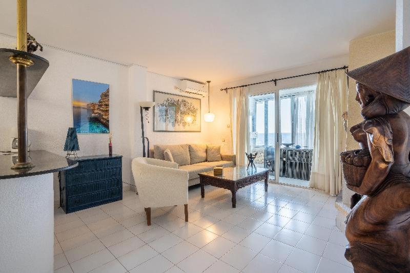 Apartamentos Cel Blau Santa Eularia des Riu Room photo