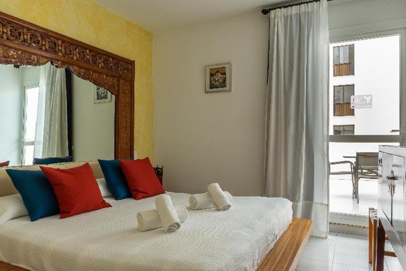 Apartamentos Cel Blau Santa Eularia des Riu Room photo